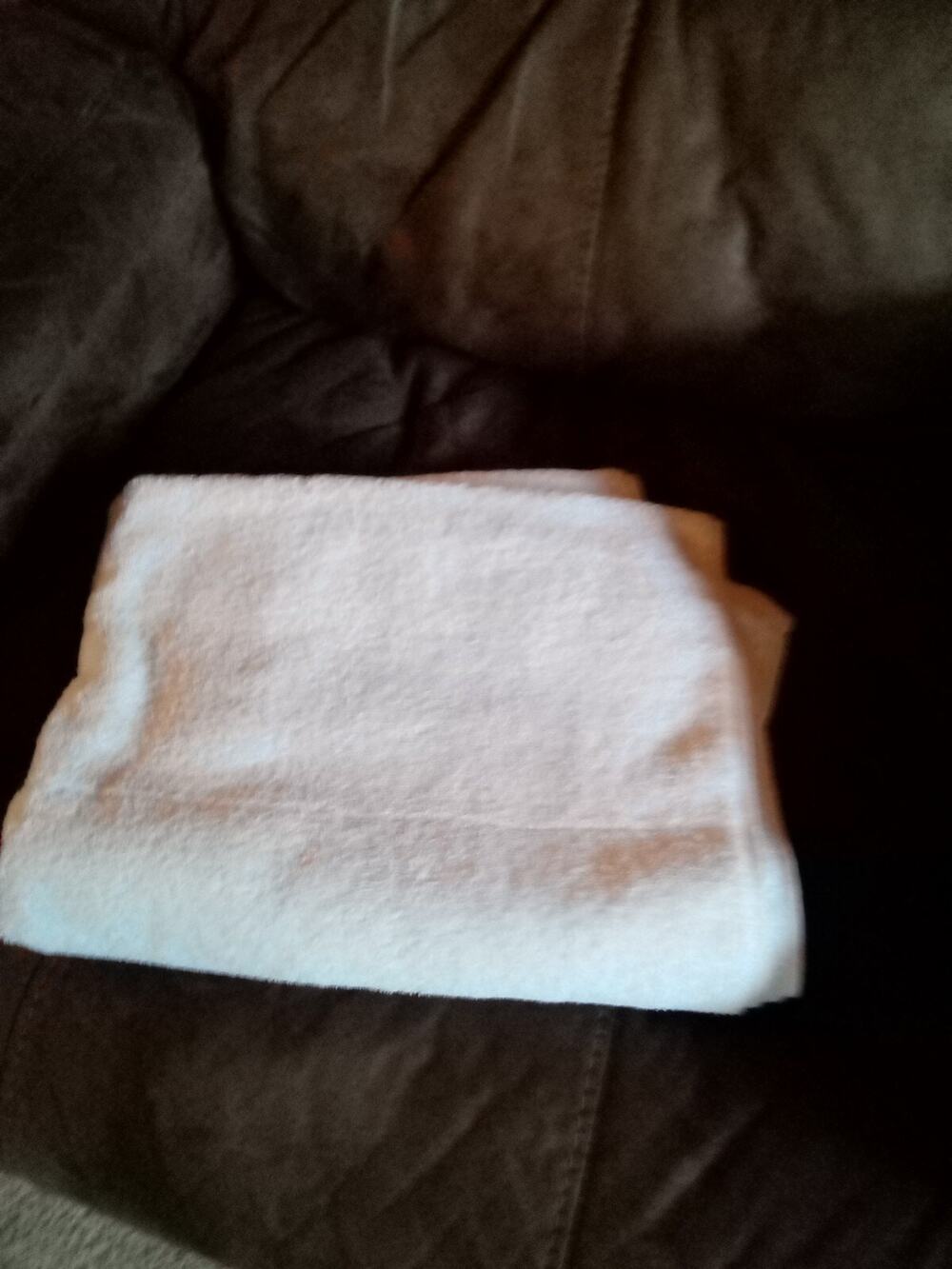Lot of 5 bath cotton towels various 26"x 50" READ!